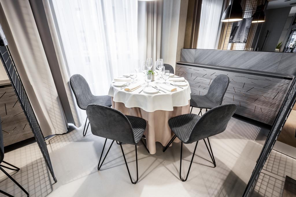 Galaxy Hotel Красков Екстериор снимка